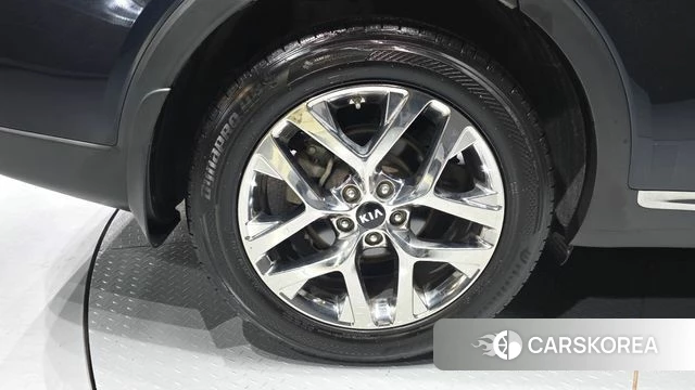 Kia The New Sorento id 4384473 из Кореи 27