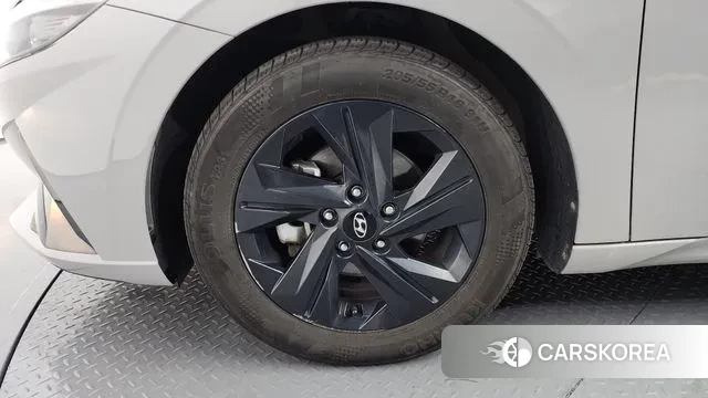 Hyundai Avante Hybrid (CN7) id 3645767 из Кореи 15