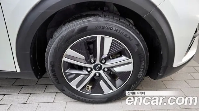 Kia The New Niro id 2907621 из Кореи 15