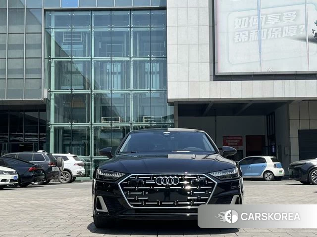 Audi A7L id 4359286 из Китая 8