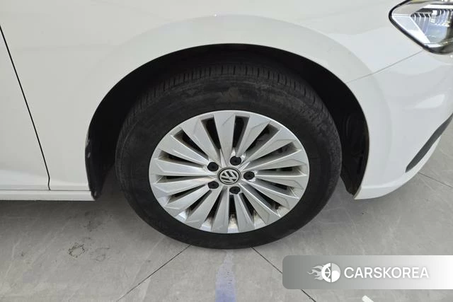 Volkswagen Lavida id 4209230 из Китая 12