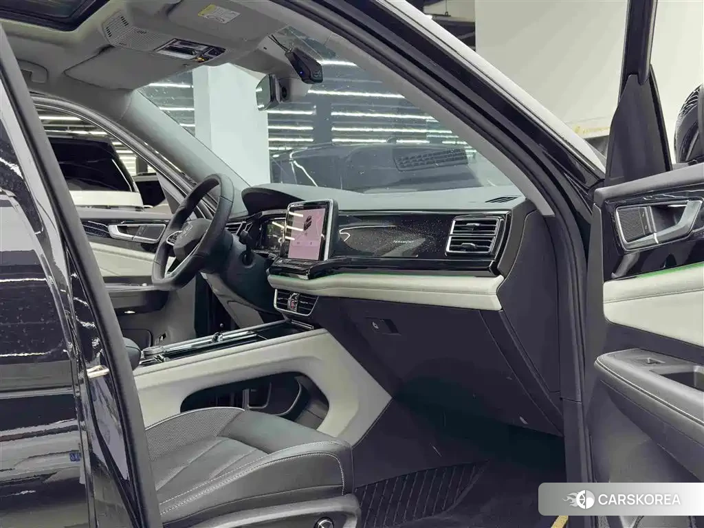 Volkswagen Tourang id 4576776 из Китая 13