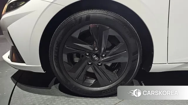 Hyundai Avante (CN7) id 3629735 из Кореи 15