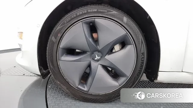 Tesla Model 3 id 3233108 из Кореи 15