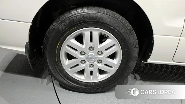 Hyundai The New Grand Starex id 4384847 из Кореи 26
