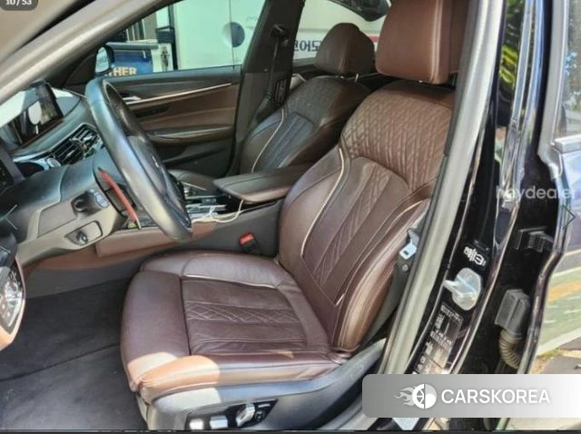 BMW 5 Series (G30) id 4882271 из Кореи 8