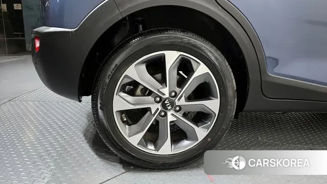 Kia Stonic id 3480330 из Кореи 15