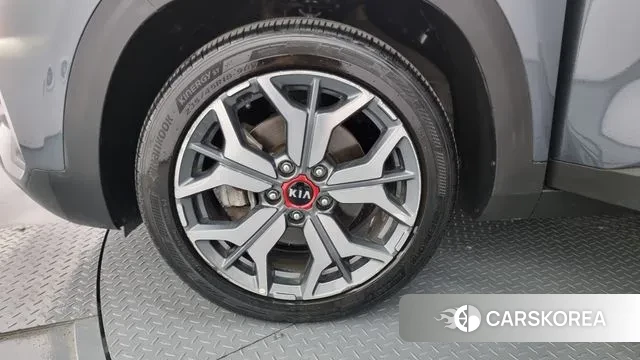 Kia Seltos id 2891284 из Кореи 15