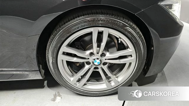 BMW 3 Series (F30) id 3821036 из Кореи 15