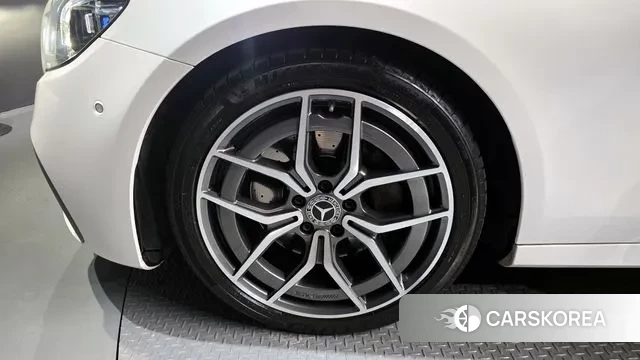 Mercedes-Benz E-Class W213 id 3555889 из Кореи 15
