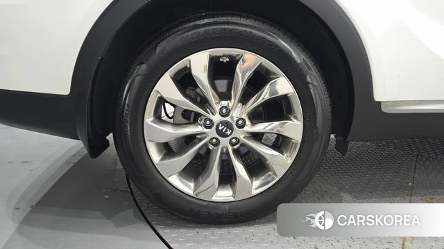 Kia The New Sorento id 4531001 из Кореи 28