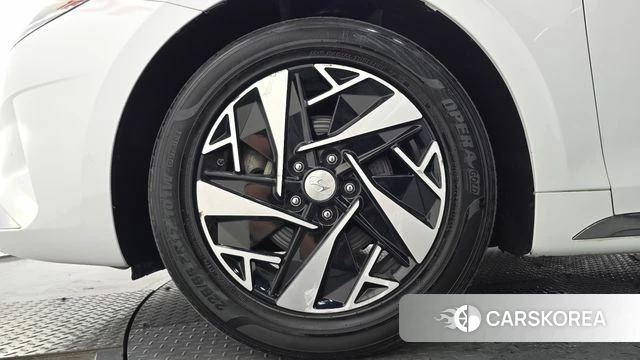 Hyundai The New Grandeur IG Hybrid id 4676565 из Кореи 27