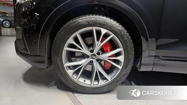 Audi Q8 (4M) id 2979452 из Кореи 15