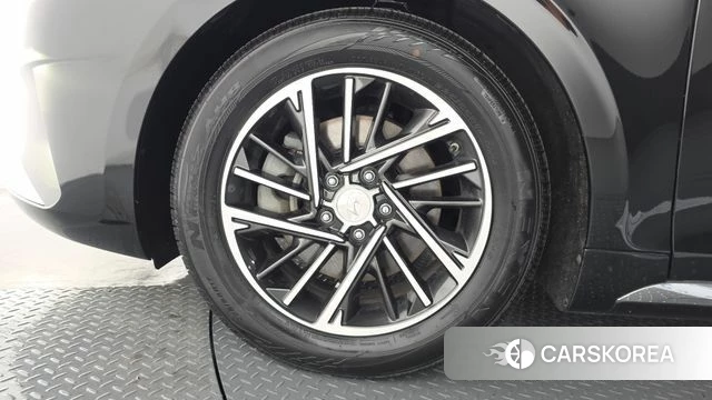 Hyundai The New Grandeur IG id 4324945 из Кореи 28
