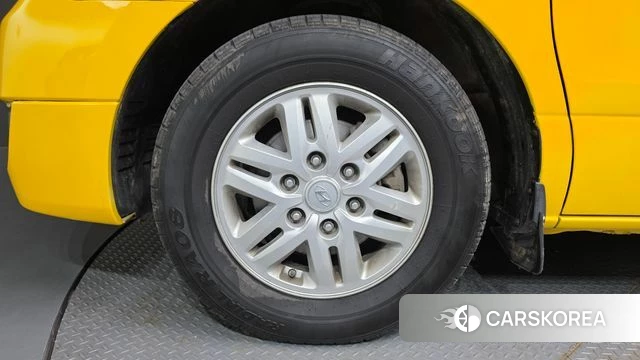 Hyundai Grand Starex id 4318359 из Кореи 15
