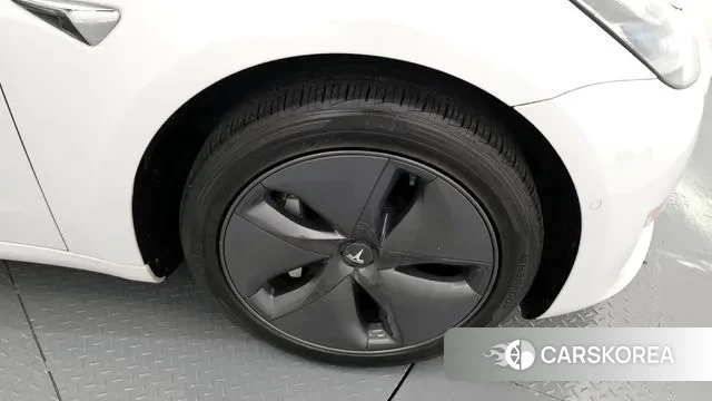 Tesla Model 3 id 3330256 из Кореи 15
