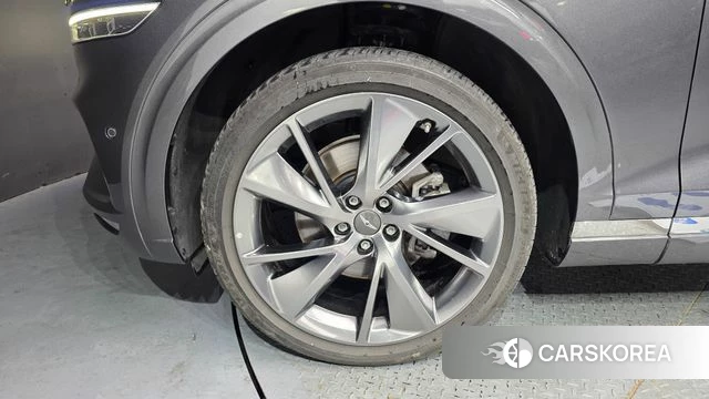 Genesis GV70 id 4283512 из Кореи 31