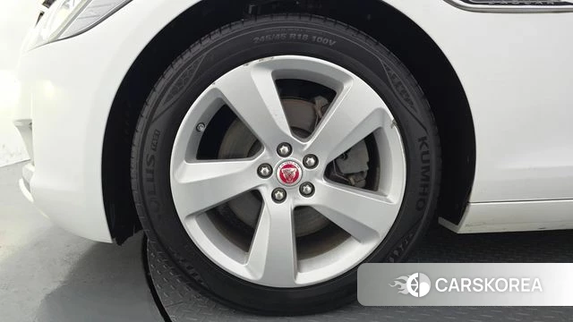 Jaguar XF (X260) id 4531120 из Кореи 15