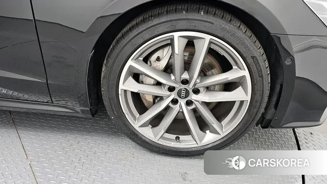 Audi A7 (4K) id 3401964 из Кореи 15