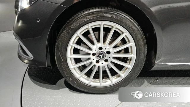 Mercedes-Benz E-Class W213 id 4361657 из Кореи 28