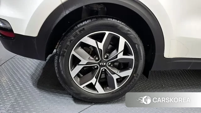 Kia Sportage The Bold id 3368169 из Кореи 15