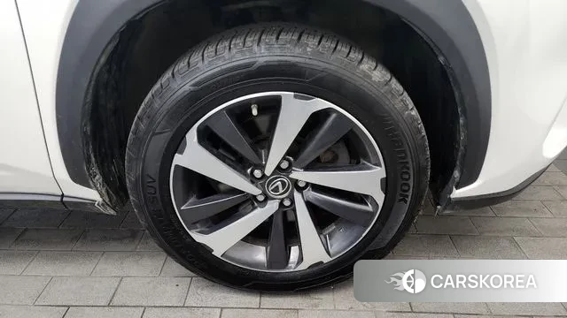 Lexus NX300h id 3494855 из Кореи 15