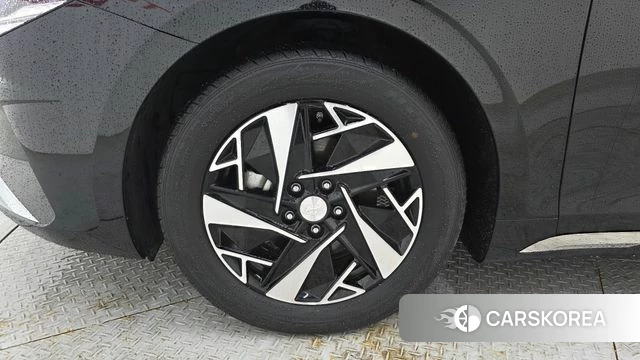 Hyundai The New Grandeur IG Hybrid id 4349823 из Кореи 28