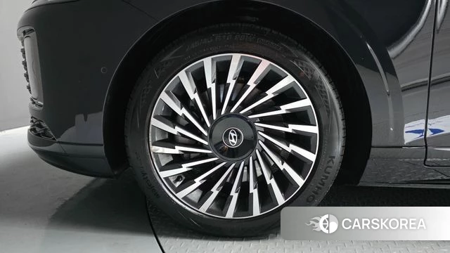 Hyundai Grandeur (GN7) id 4308035 из Кореи 30
