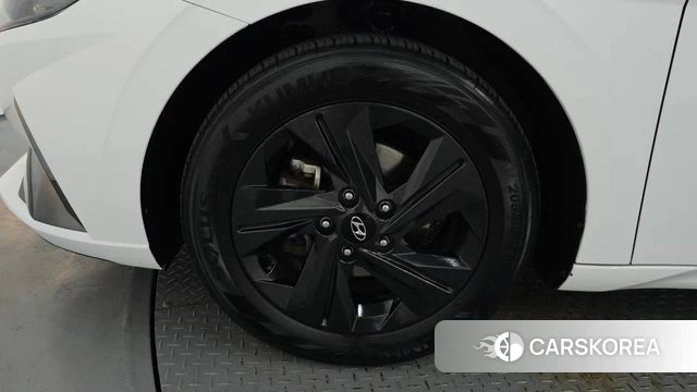 Hyundai Avante (CN7) id 3940748 из Кореи 15