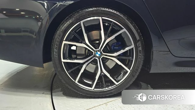 BMW 5 Series (G30) id 4382701 из Кореи 27