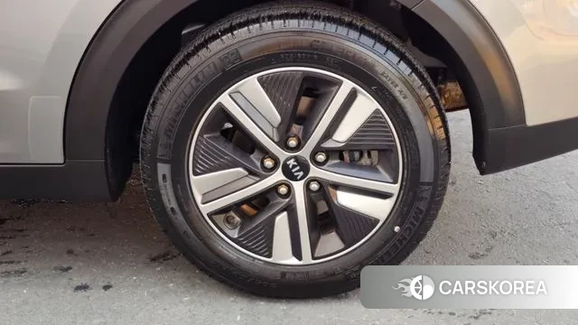 Kia The New Niro id 3464123 из Кореи 15