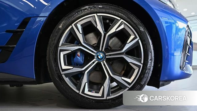 BMW i4 id 3891548 из Кореи 15