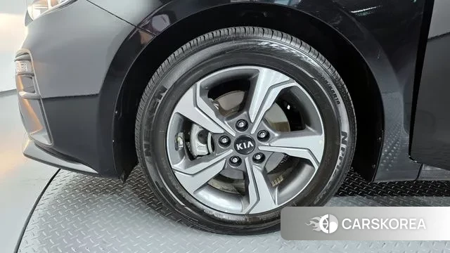 Kia Come New K3 id 3557726 из Кореи 15