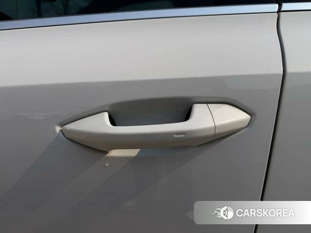 Audi A3 id 3919569 из Китая 12