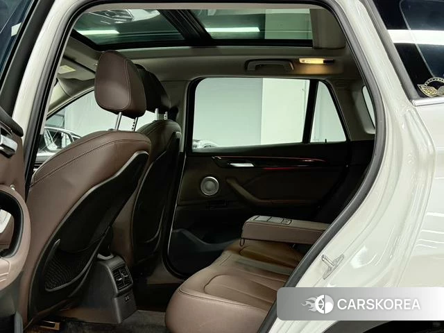 BMW X1 id 4257865 из Китая 15