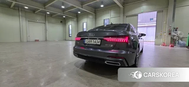 Audi A6 (C8) id 3478580 из Кореи 7