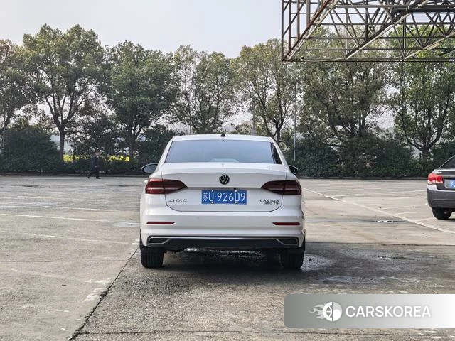 Volkswagen Lavida 2021 Белый из Китая, фото 6