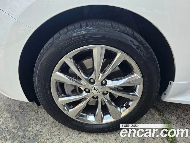 Kia The New Carnival id 2908209 из Кореи 15