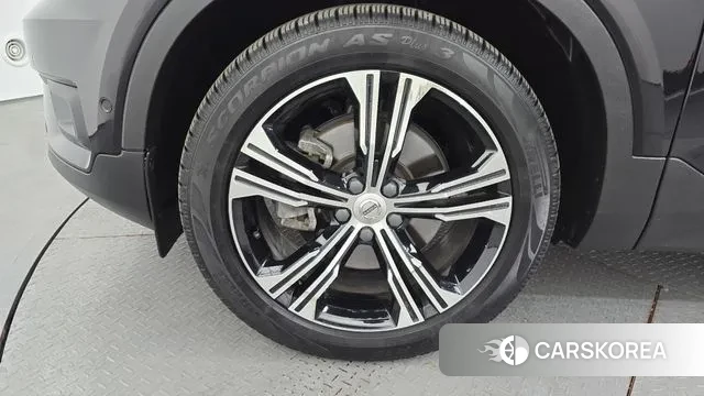 Volvo XC40 id 3759903 из Кореи 15