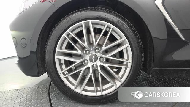 Genesis G70 id 4377851 из Кореи 30