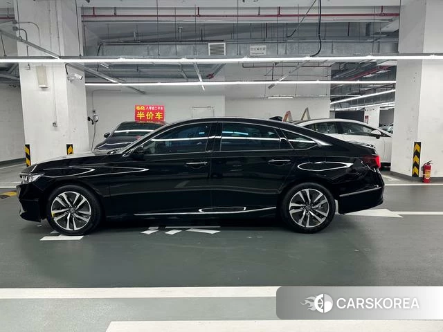 Honda Accord id 4341985 из Китая 14