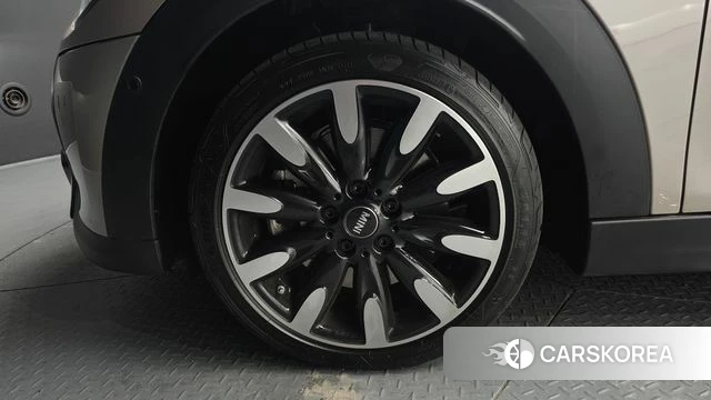 Mini Cooper S id 3940574 из Кореи 15