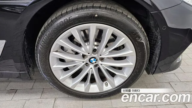 BMW 5 Series (G30) id 2210686 из Кореи 15