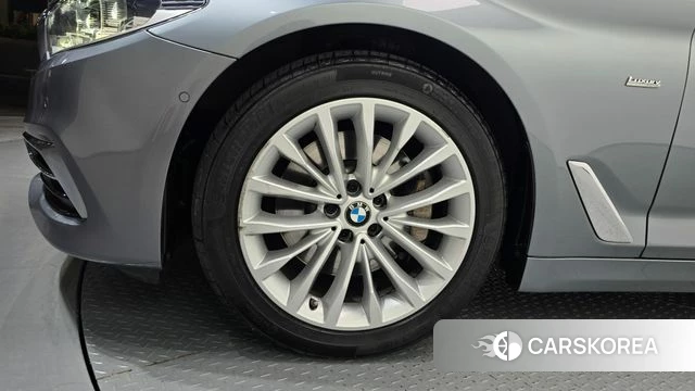 BMW 5 Series (G30) id 4459539 из Кореи 15