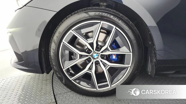 BMW 5 Series (G60) id 4381326 из Кореи 29