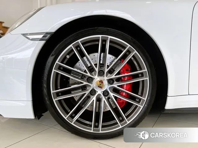 Porsche 911 id 3156703 из Кореи 15