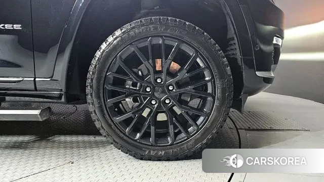 Jeep Grand Cherokee (WL) id 3561052 из Кореи 15