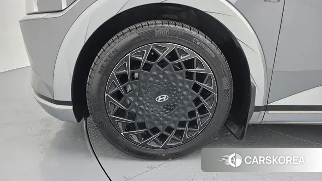 Hyundai Ionic 5 id 3438238 из Кореи 15