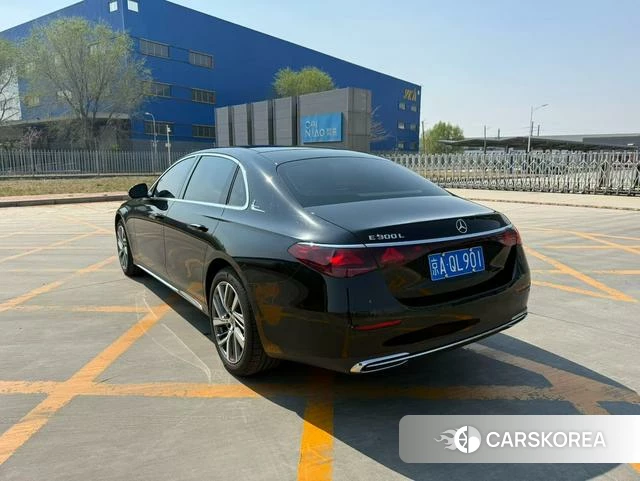 Mercedes-Benz E-class 2025 Черный из Китая, фото 5