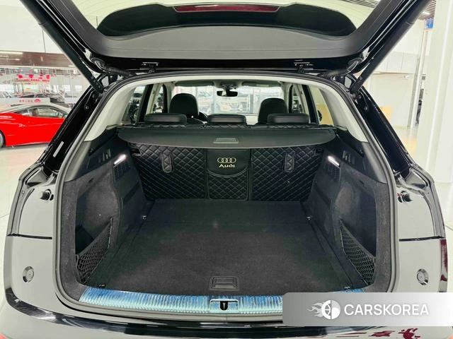 Audi Q5L id 4276586 из Китая 27